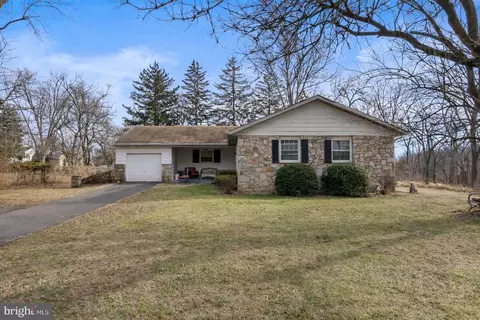37 N 2nd Street Pike, Churchville, PA 18966