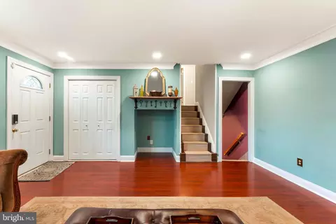 Entry Way - 992 Jamison St, Warwick, PA 18974 photo 1 of 4