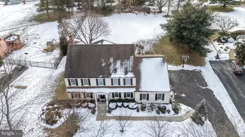 14 Silo Hill Dr, Richboro, PA 18954