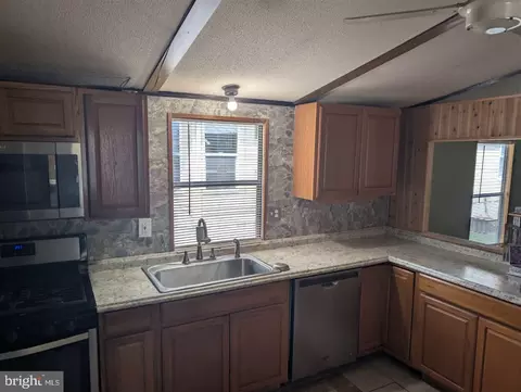 3444 Iris Ave, Feasterville Trevose, PA 19053