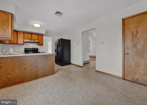 Entry Way - 2166 Wayne Dr, Jamison, PA 18929 photo 4 of 7