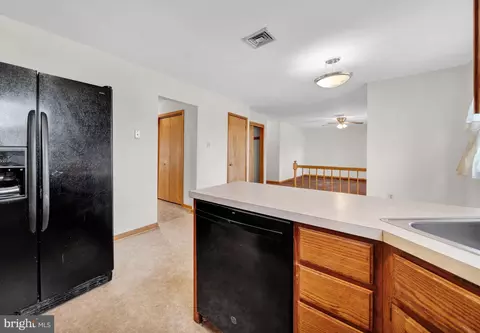 Entry Way - 2166 Wayne Dr, Jamison, PA 18929 photo 5 of 7
