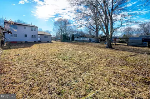 Exterior - 2166 Wayne Dr, Jamison, PA 18929 photo 6 of 10