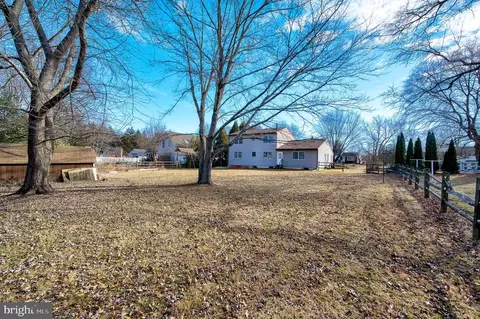 Exterior - 2166 Wayne Dr, Jamison, PA 18929 photo 5 of 10