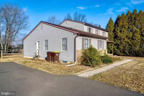 Exterior - 2166 Wayne Dr, Jamison, PA 18929 photo 7 of 10