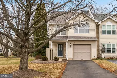 215 Prince William Way, Chalfont, PA 18914