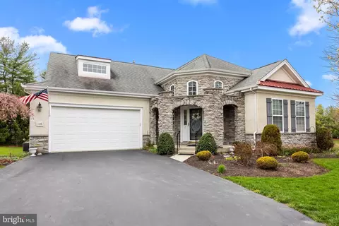 1136 Maxwell Mnr, Warwick, PA 18974