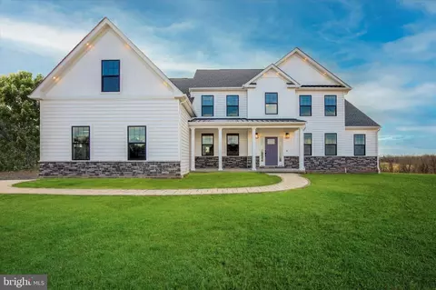124 Schultz Rd, Sellersville, PA 18960
