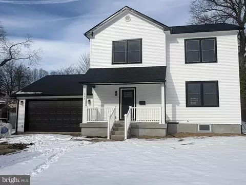 535 Princess Ave, Croydon, PA 19021