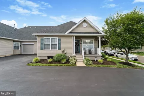 173 Liberty Dr, Bensalem, PA 19020