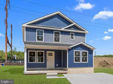 2822 Avenue E, Levittown, PA 19056