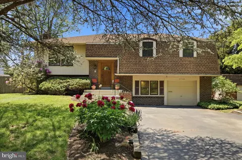 1716 Triumphe Way, Warrington, PA 18976