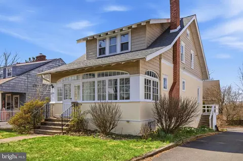 236 Green St, Doylestown, PA 18901