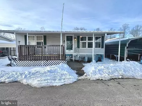 3444 Azalea Ave, Feasterville Trevose, PA 19053