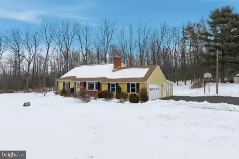 1627 Diamond St, Sellersville, PA 18960