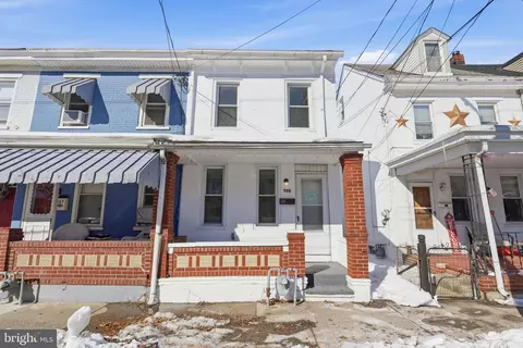 509 Pond St, Bristol, PA 19007