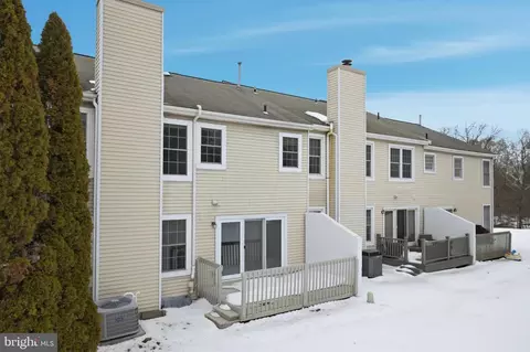 Exterior - 703 Eagle Ln, Doylestown, PA 18901 photo 5 of 5