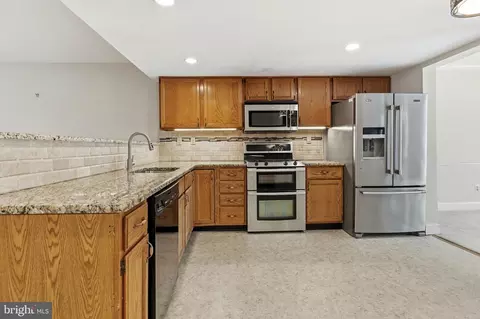 Kitchen - 703 Eagle Ln, Doylestown, PA 18901 photo 2 of 3