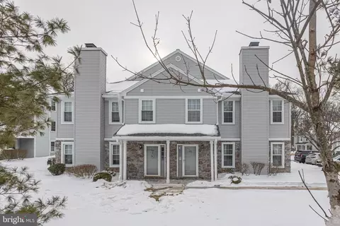 512 Mews Dr, Sellersville, PA 18960