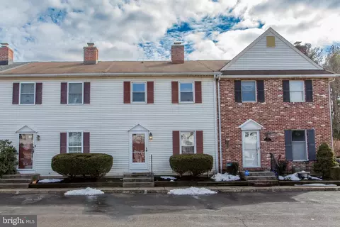 21 Washington Sq, Doylestown, PA 18901
