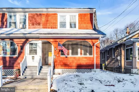 320 Stockham Ave, Morrisville, PA 19067