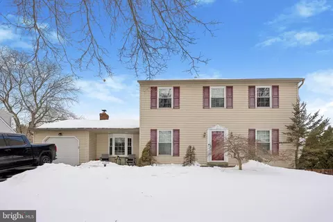 121 Steeplebush Dr, Perkasie, PA 18944