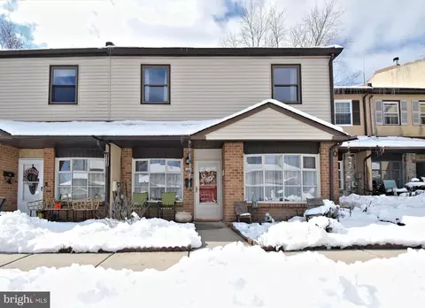 1258 Lisa Dr, Warrington, PA 18976