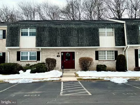 204 I Hampton Xing, Southampton, PA 18966