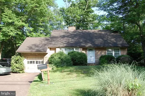 314 E Park Ave, Sellersville, PA 18960