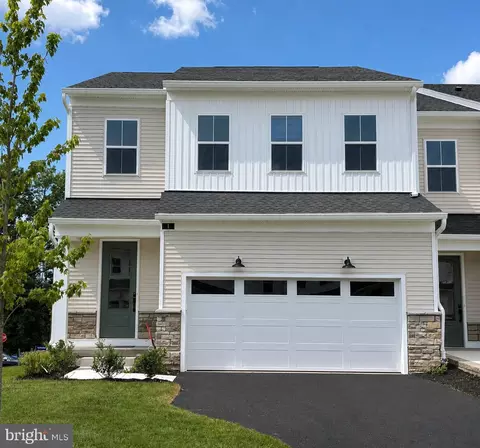 01 Oakwood Ln #62, Sellersville, PA 18960