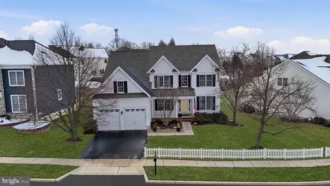 22 Alyssa Dr, Newtown, PA 18940