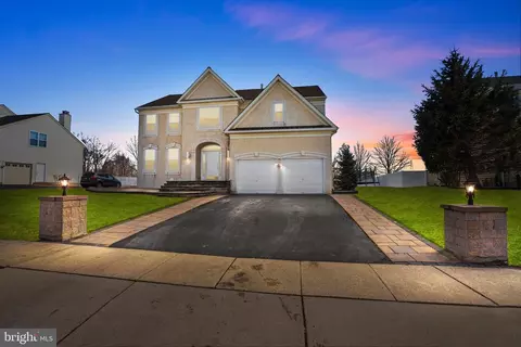 103 Tatham Rd, Bensalem, PA 19020