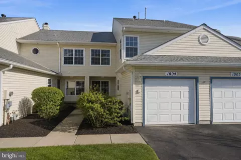 1004 Waterford Rd, Yardley, PA 19067