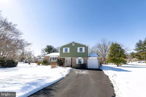 184 W Georgianna Dr, Richboro, PA 18954