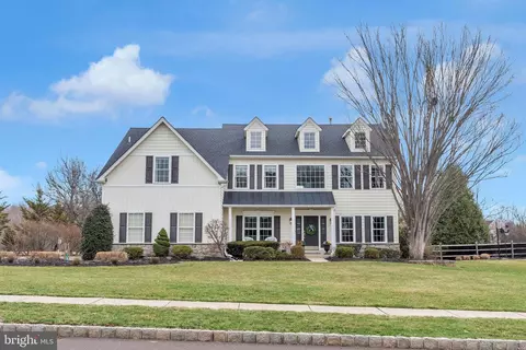 72 Bittersweet Dr, Doylestown, PA 18901