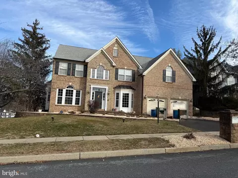 200 Beech Ln, Perkasie, PA 18944