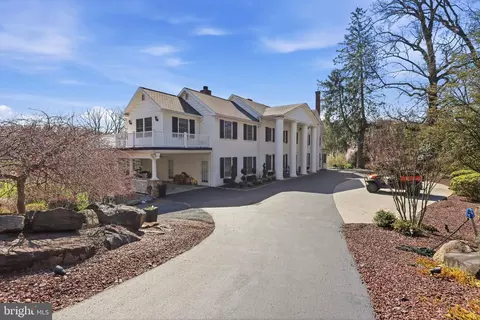 3039 Durham Rd, Doylestown, PA 18902