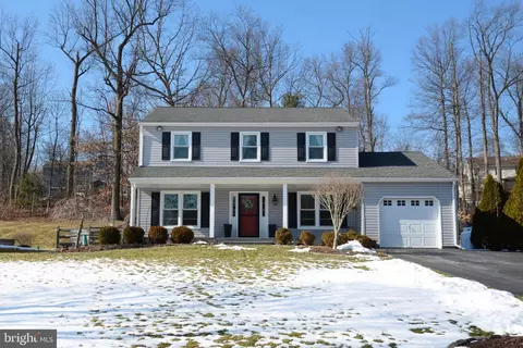 26 Boulder Dr, Sellersville, PA 18960