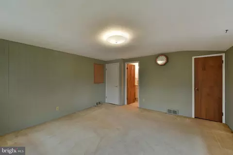 Bedroom - 982 Mueller Rd, Warminster, PA 18974 photo 5 of 5