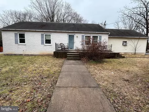 4931 Beaver Dam Rd, Bristol, PA 19007