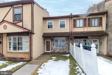 2282 Suzann Dr, Warrington, PA 18976