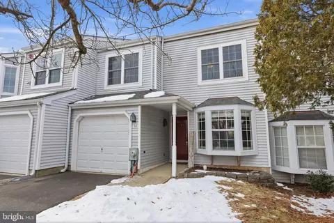 33 E Park Rd, Newtown, PA 18940
