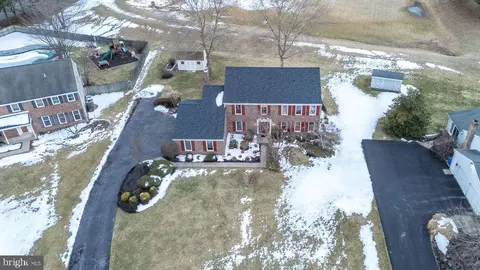 1363 Lexington Dr, Yardley, PA 19067