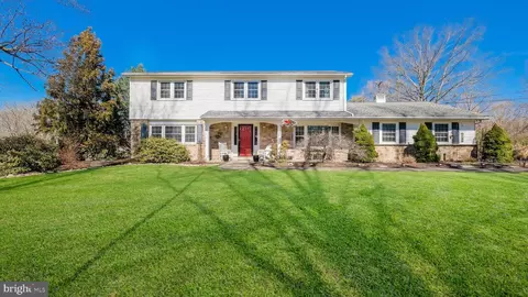 12 Pine Valley Rd, Doylestown, PA 18901