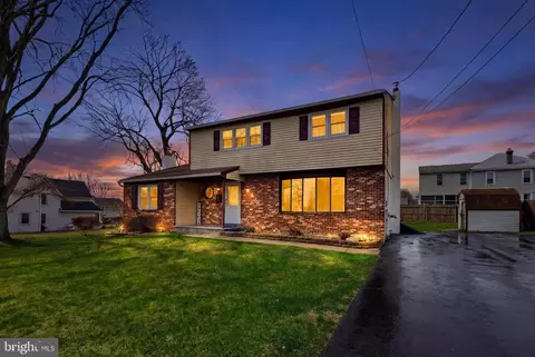 914 Avenue D, Langhorne, PA 19047