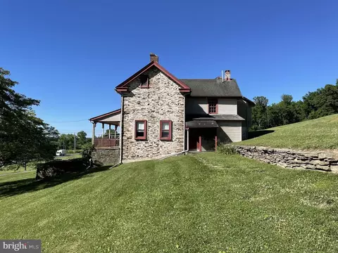 4099 Curly Hill Rd, Doylestown, PA 18902
