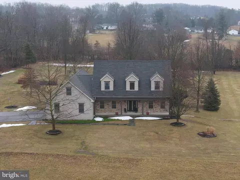 810 Callowhill Rd, Perkasie, PA 18944
