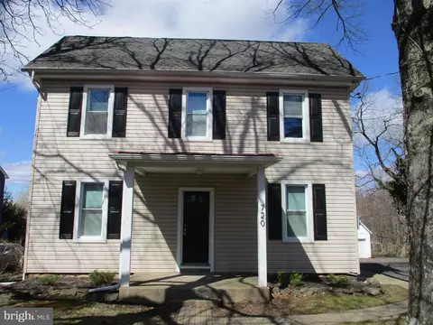 722 Hilltown Pike, Hilltown, PA 18927