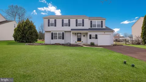 109 Parkside Dr, Dublin, PA 18917