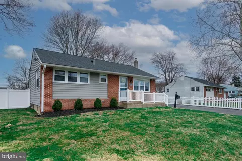 3301 Glenrose Ave, Bristol, PA 19007